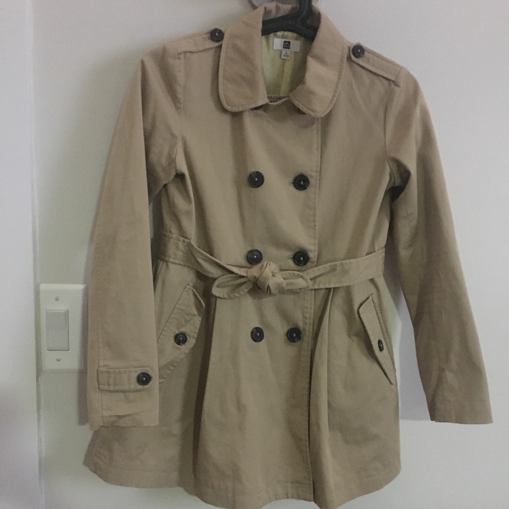 Girl trench coat